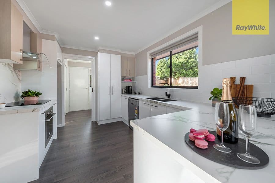 3 Nunn Close, Mill Park VIC 3082, Mill Park - Thumbnail 8
