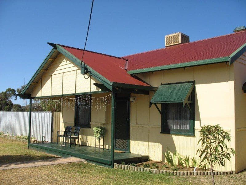 4 Harrington Street, MOOROOK SA 5332, Moorook - Image 1