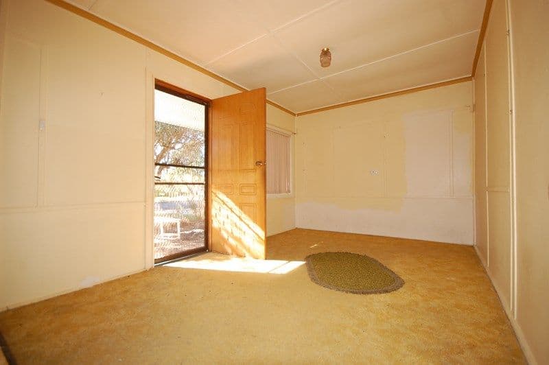 20 Yarran Street, HANWOOD NSW 2680, Hanwood - Thumbnail 4