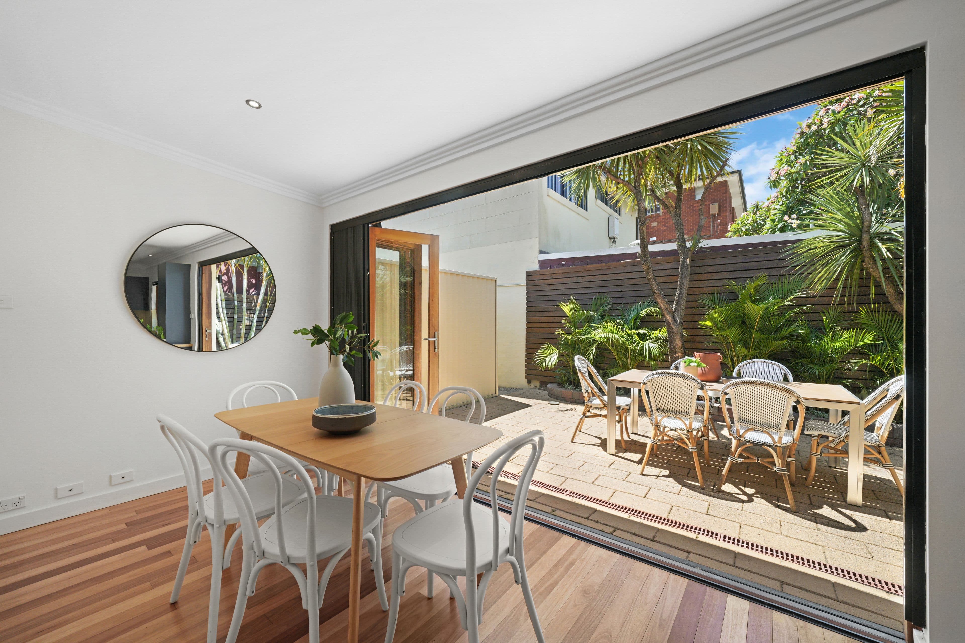 35 Egan Street, Newtown NSW 2042, Newtown - Thumbnail 2