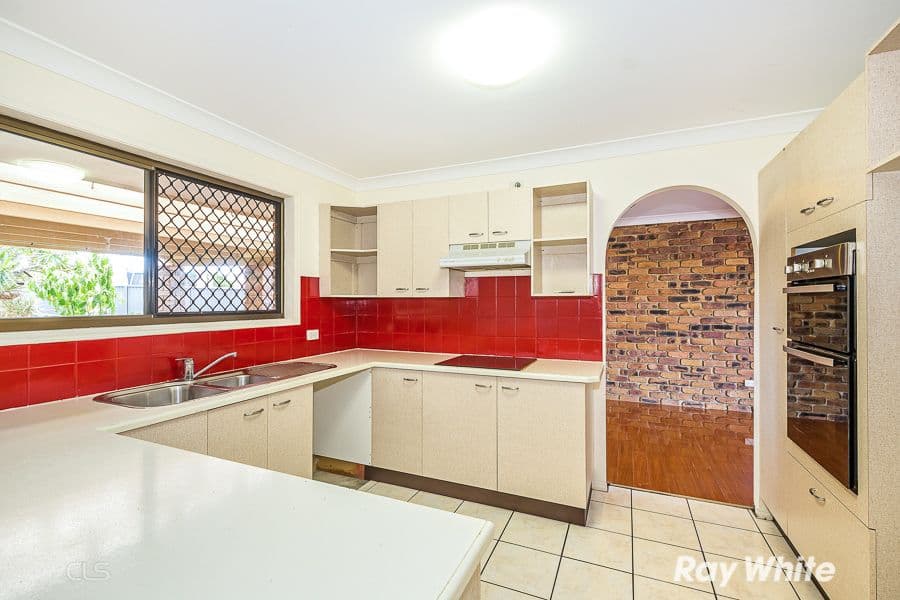 44 Allamanda Drive, Bongaree QLD 4507, Bongaree - Thumbnail 2