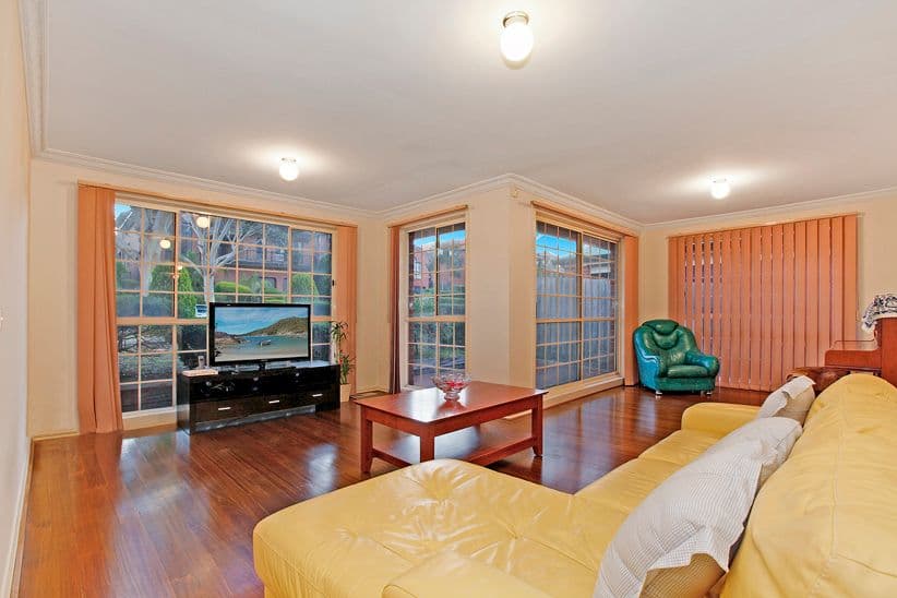88 Blossom Park Drive, Mill Park VIC 3082, Mill Park - Thumbnail 3