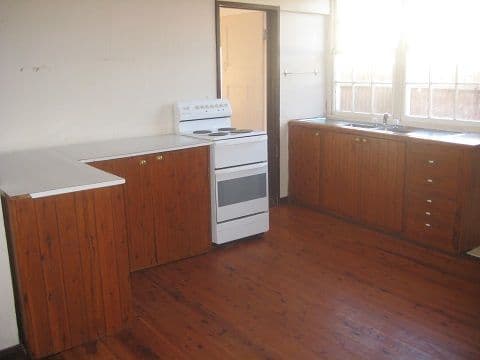 60 Wingadee Street, COONAMBLE NSW 2829, Coonamble - Thumbnail 2