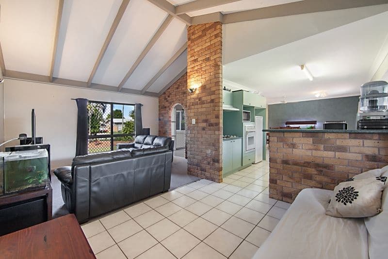 25 Chiquita Avenue, RASMUSSEN QLD 4815, Rasmussen - Thumbnail 4