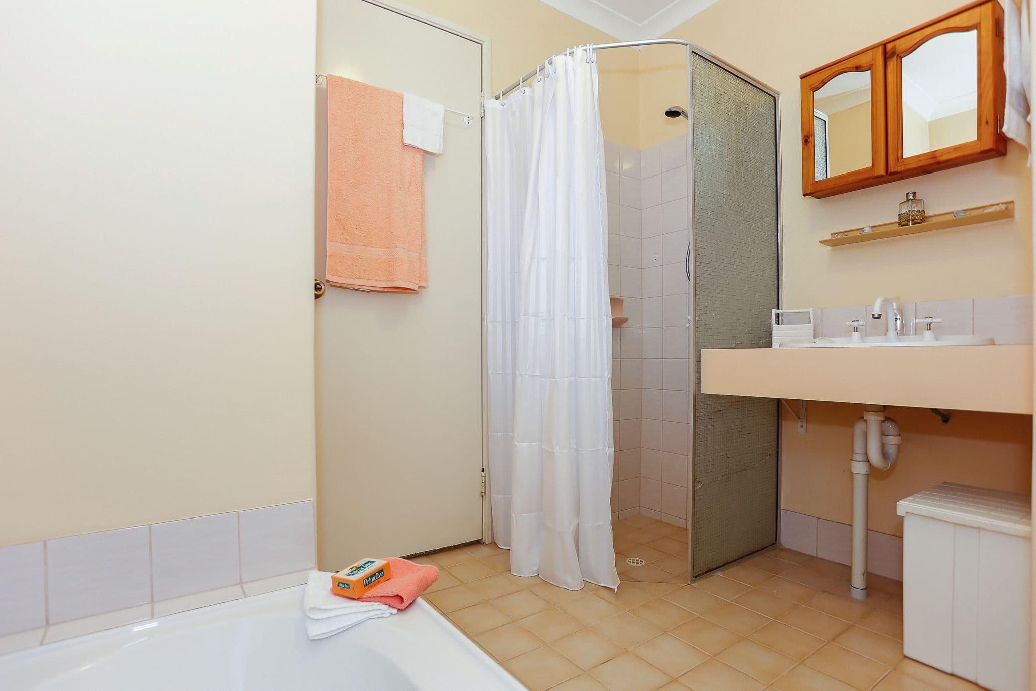 13 Salmon Gum Grove, Beechboro WA 6063, Beechboro - Thumbnail 8