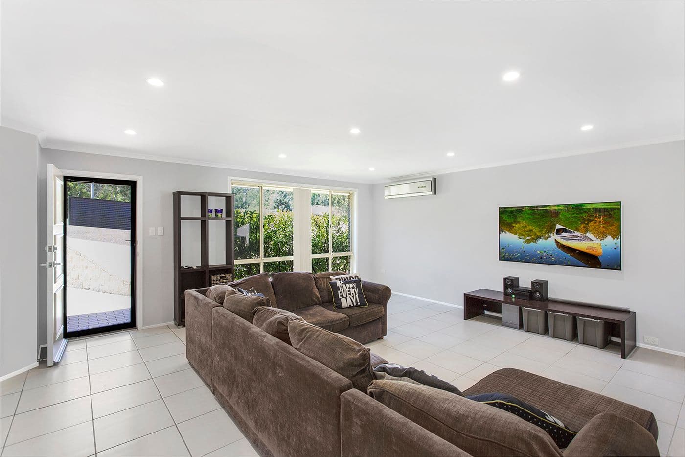 44 Greenwood Avenue, Berkeley Vale - Thumbnail 4