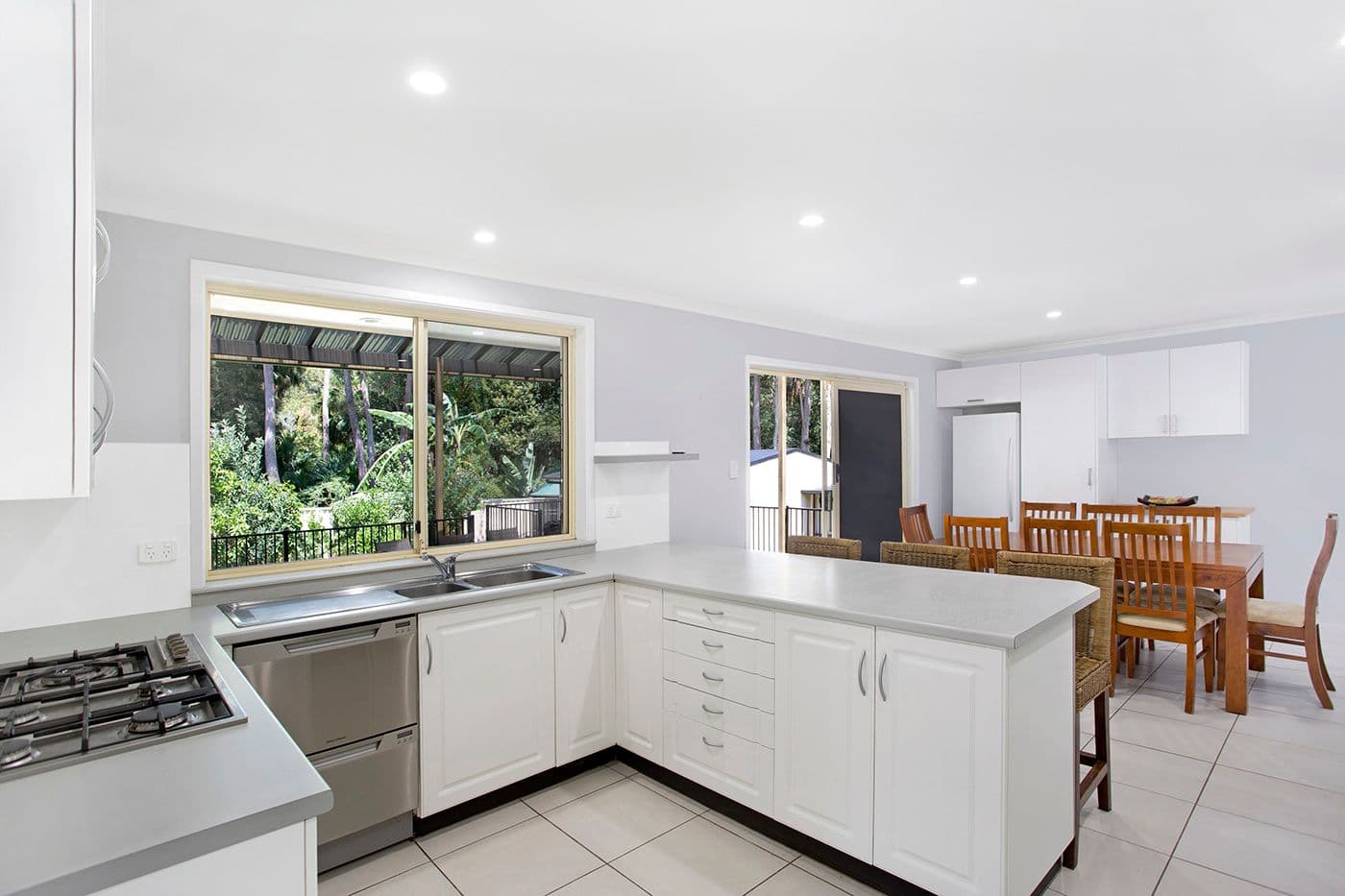 44 Greenwood Avenue, Berkeley Vale - Thumbnail 5