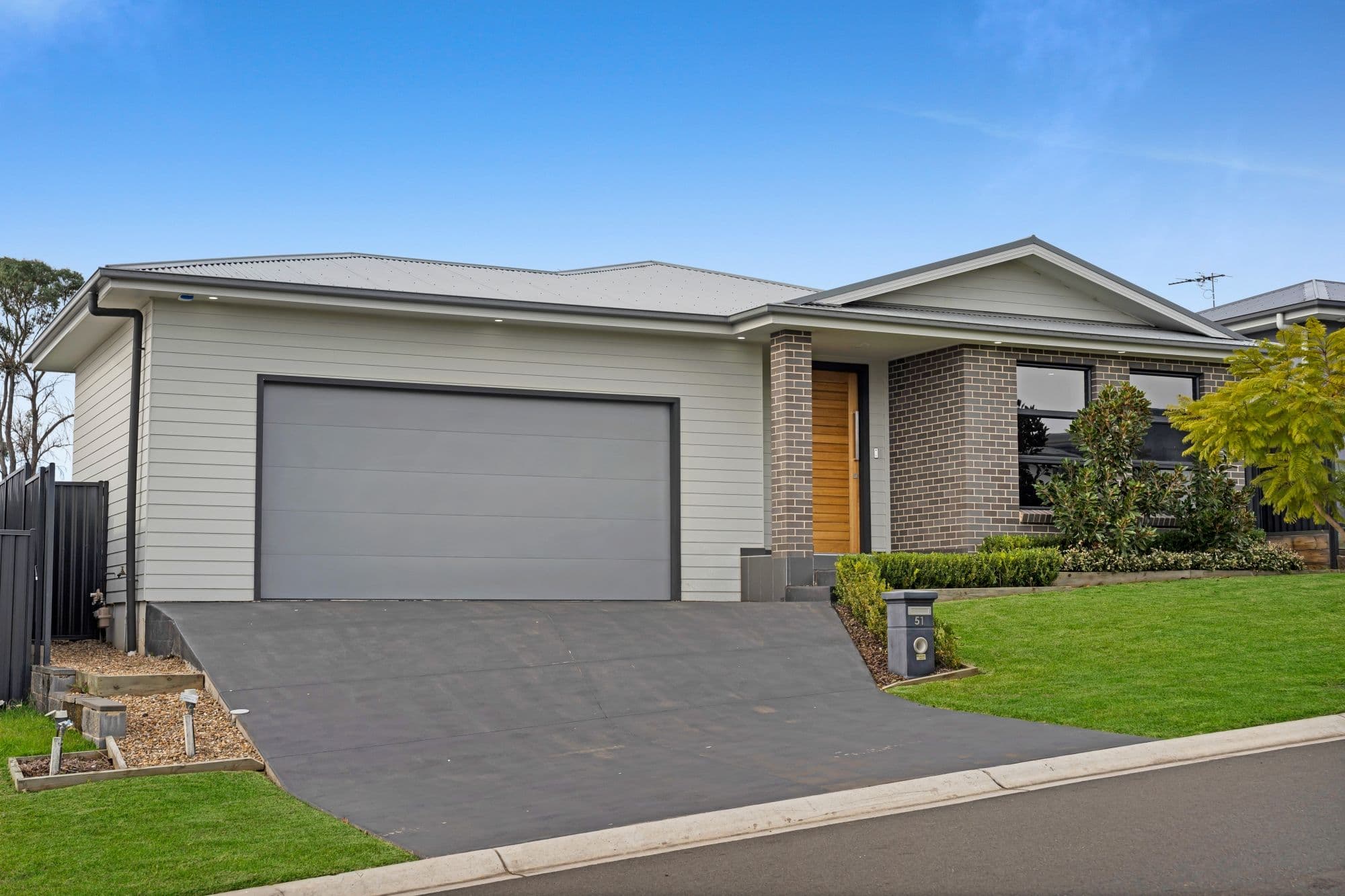 51 Roy Crescent, Thirlmere NSW 2572, Thirlmere - Thumbnail 2