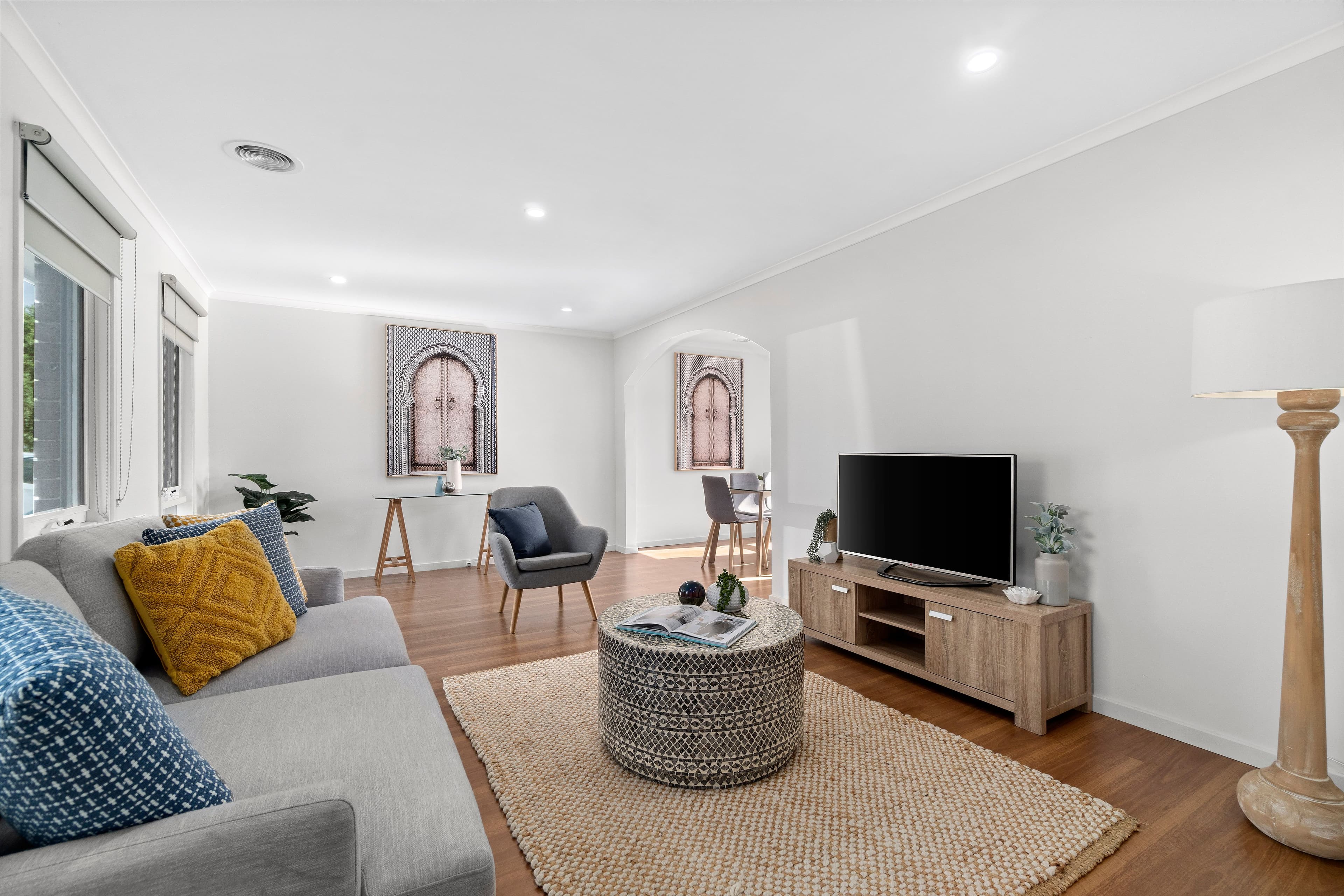 5 Bareena Avenue, Rowville VIC 3178, Rowville - Thumbnail 2