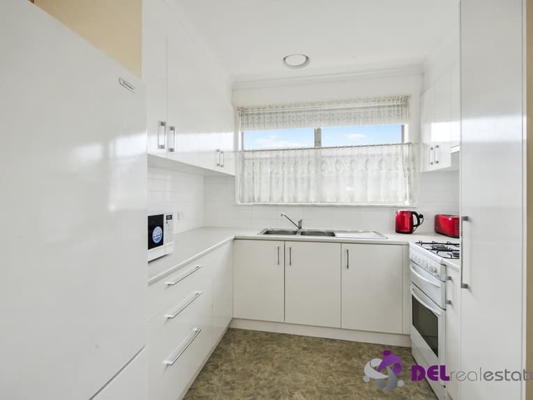 10 Sylvia Street, Dandenong North, Dandenong North - Thumbnail 5