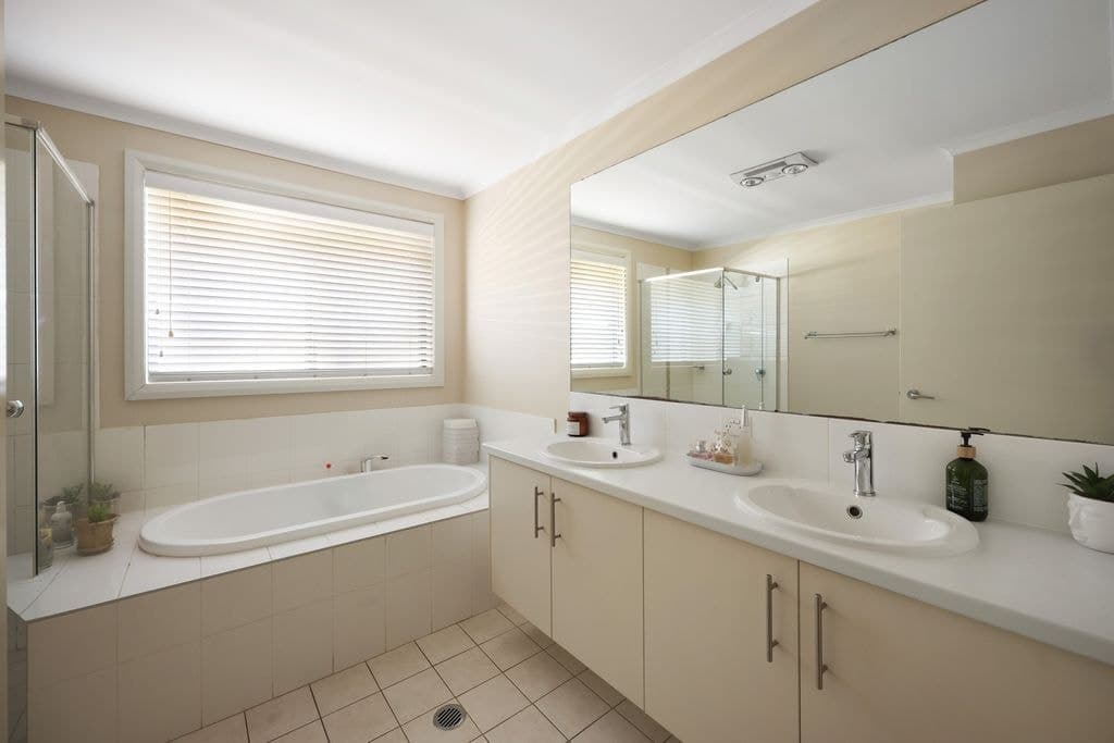 46 Springs Road, Spring Farm - Thumbnail 8