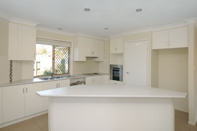 13 High Court Drive, Wilsonton QLD 4350, Wilsonton Heights - Thumbnail 2