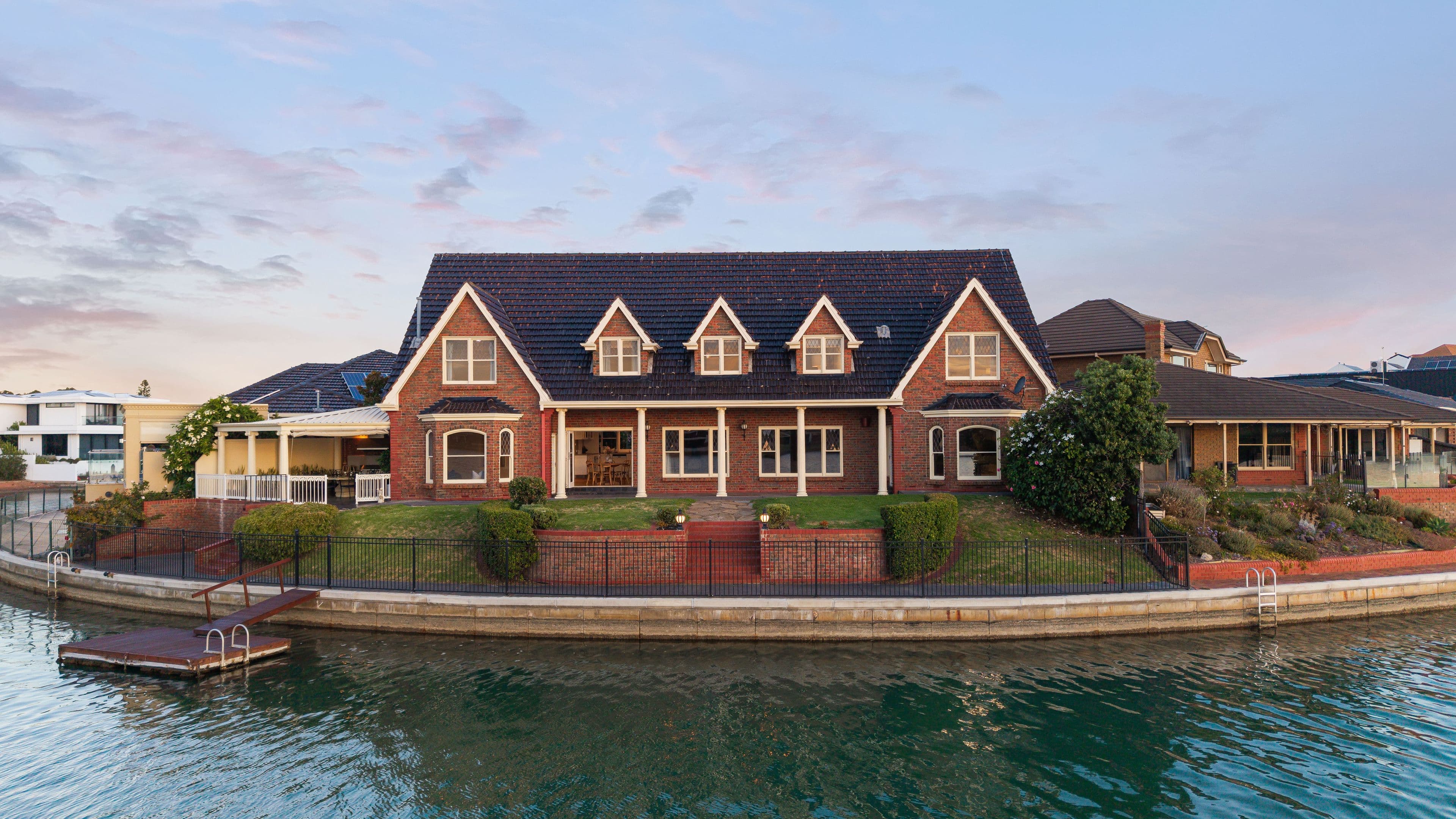 34 Martin Court, West Lakes SA 5021, West Lakes - Image 1