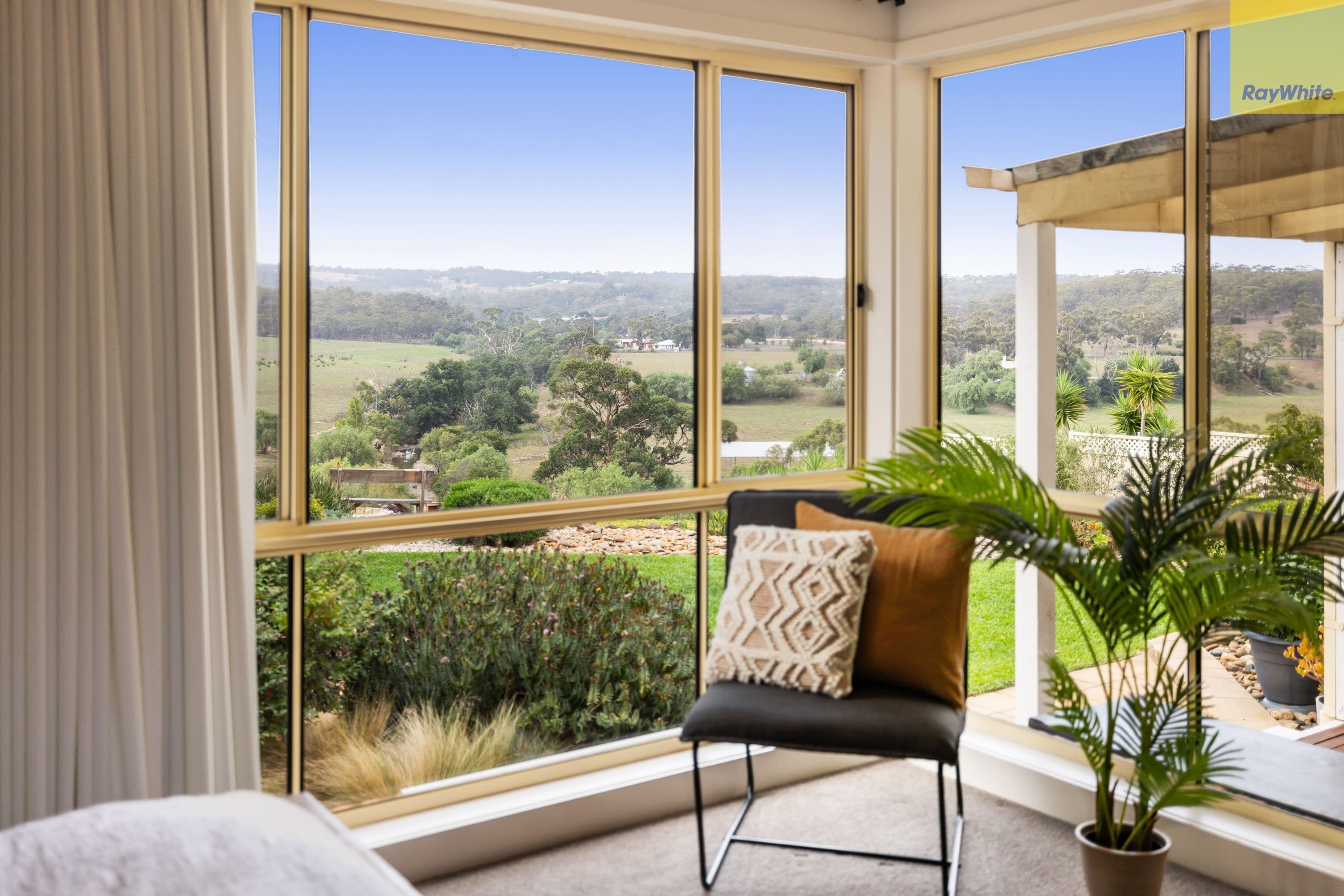 3 Augusta Place, Darley VIC 3340, Darley - Thumbnail 4