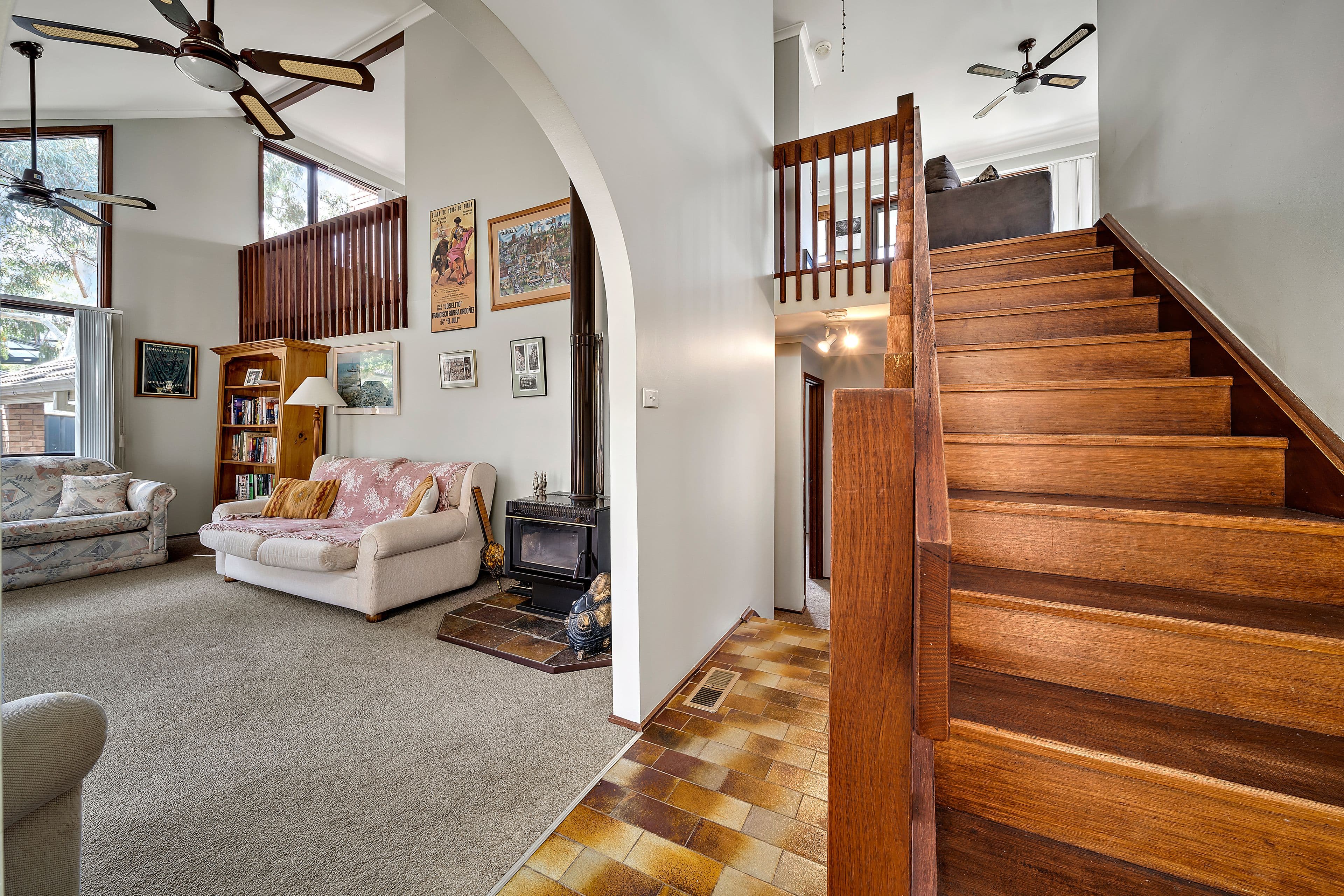 14 Malcolm Place, Kambah ACT 2902, Kambah - Thumbnail 2