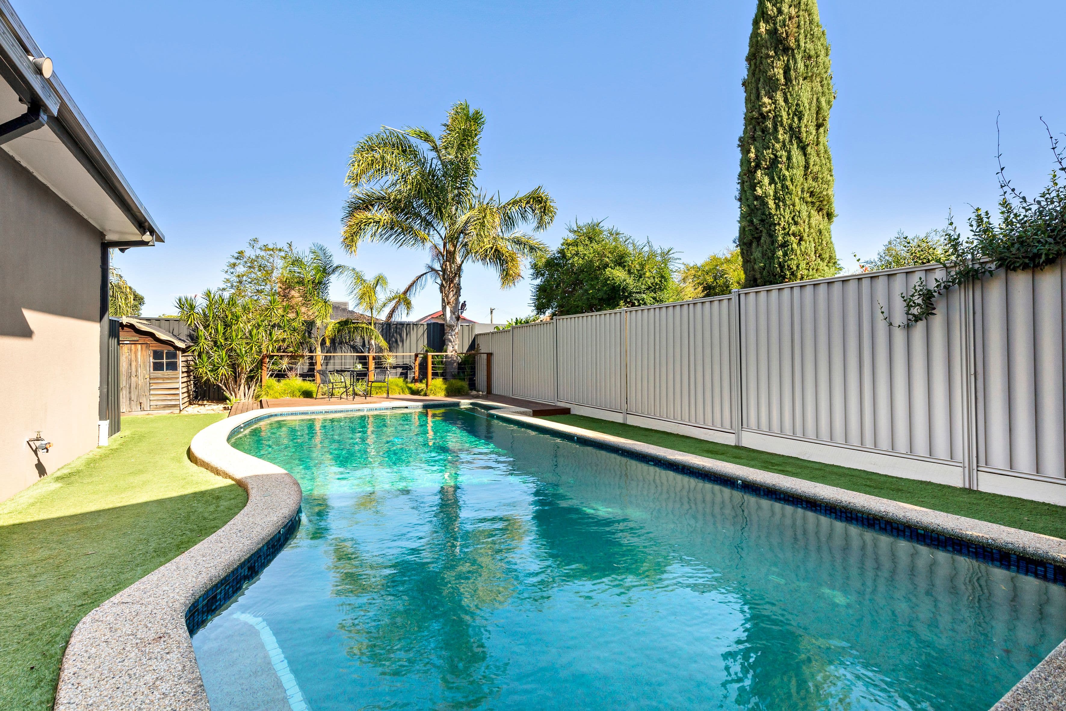 8 Bradford Avenue, Greenvale VIC 3059, Greenvale - Thumbnail 2