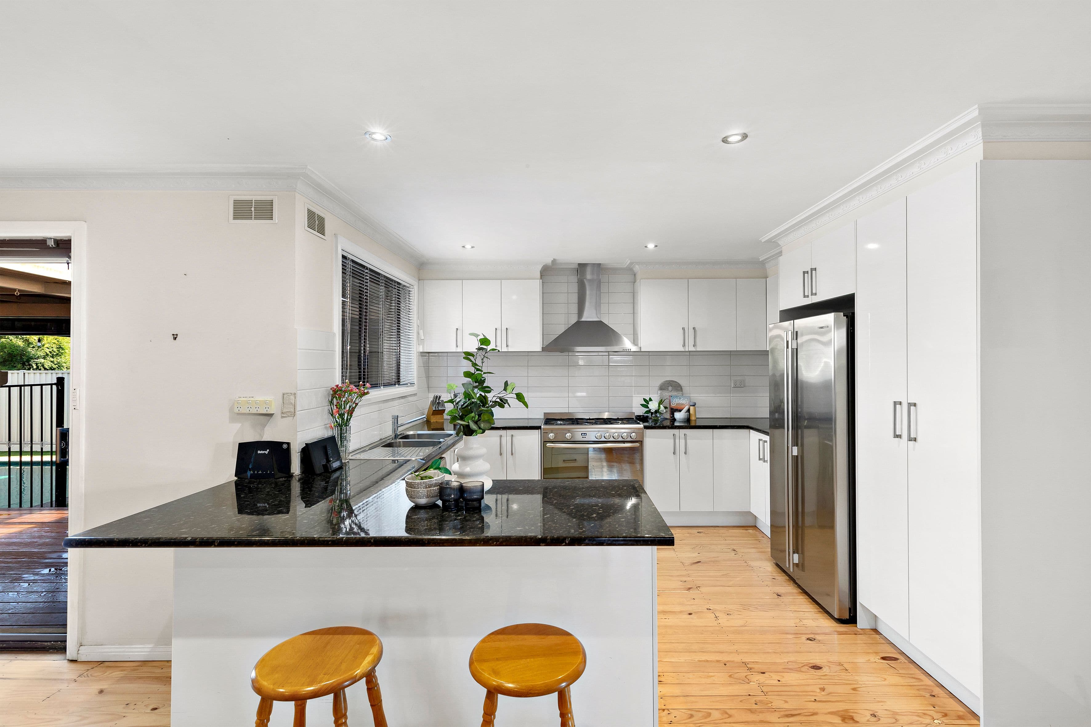 8 Bradford Avenue, Greenvale VIC 3059, Greenvale - Thumbnail 4