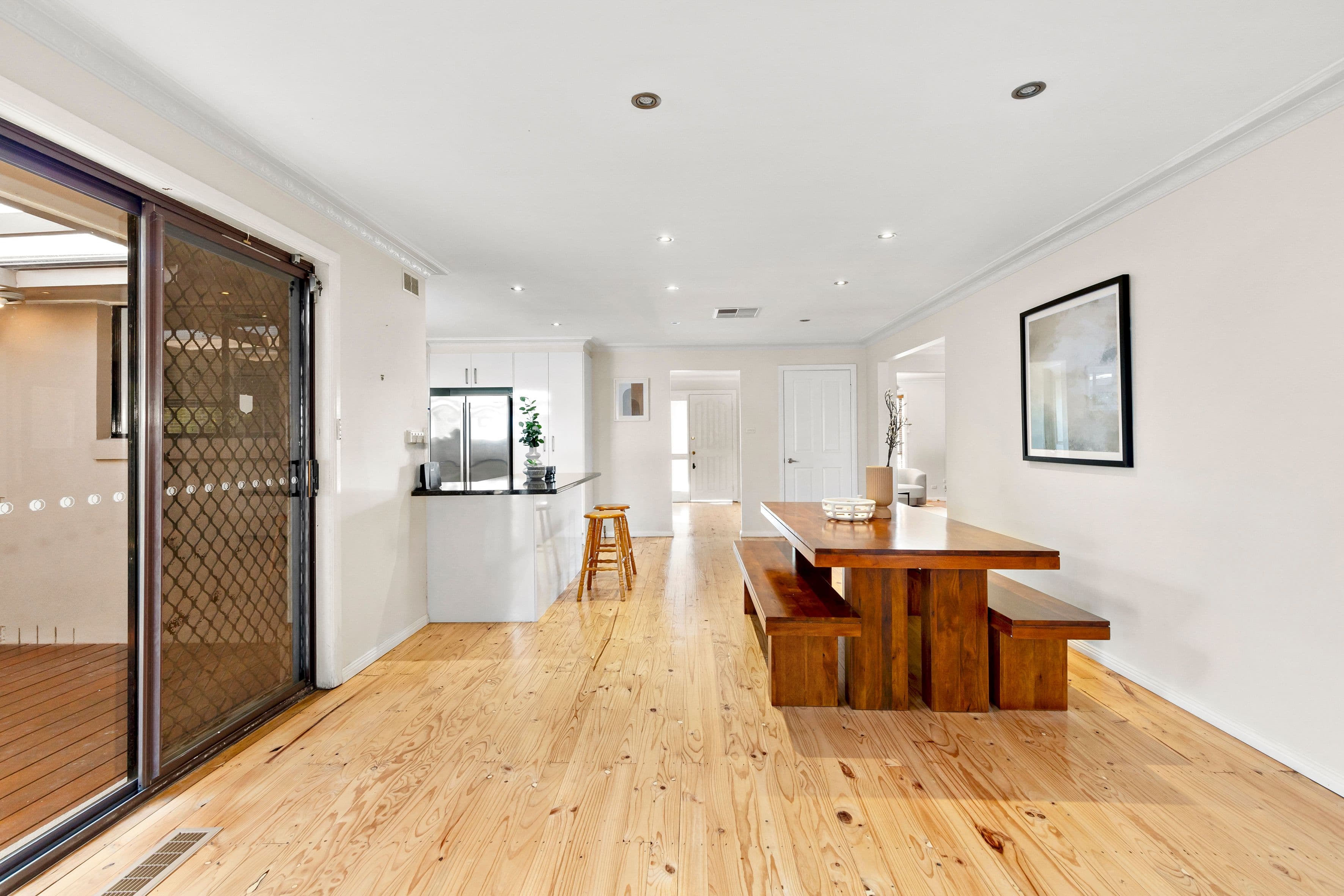 8 Bradford Avenue, Greenvale VIC 3059, Greenvale - Thumbnail 6