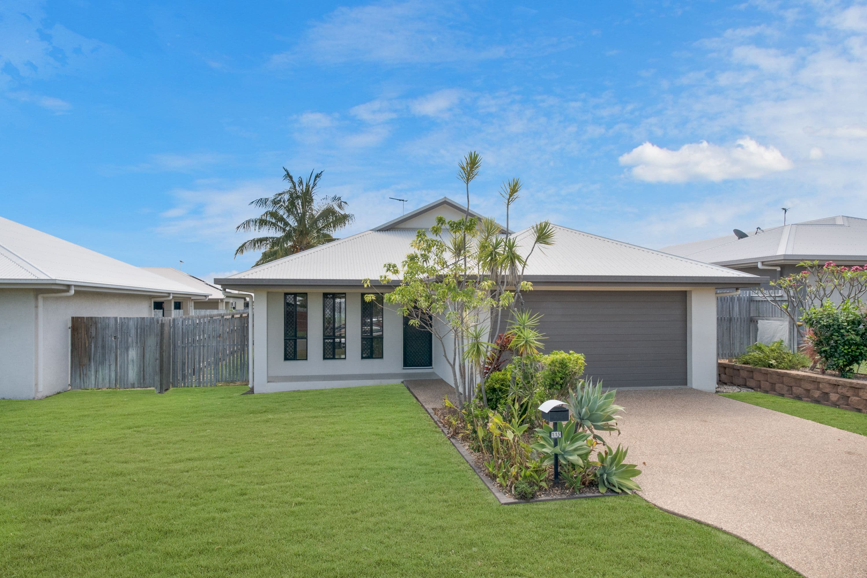 115 Daintree Drive, Bushland Beach QLD 4818, Bushland Beach - Image 1