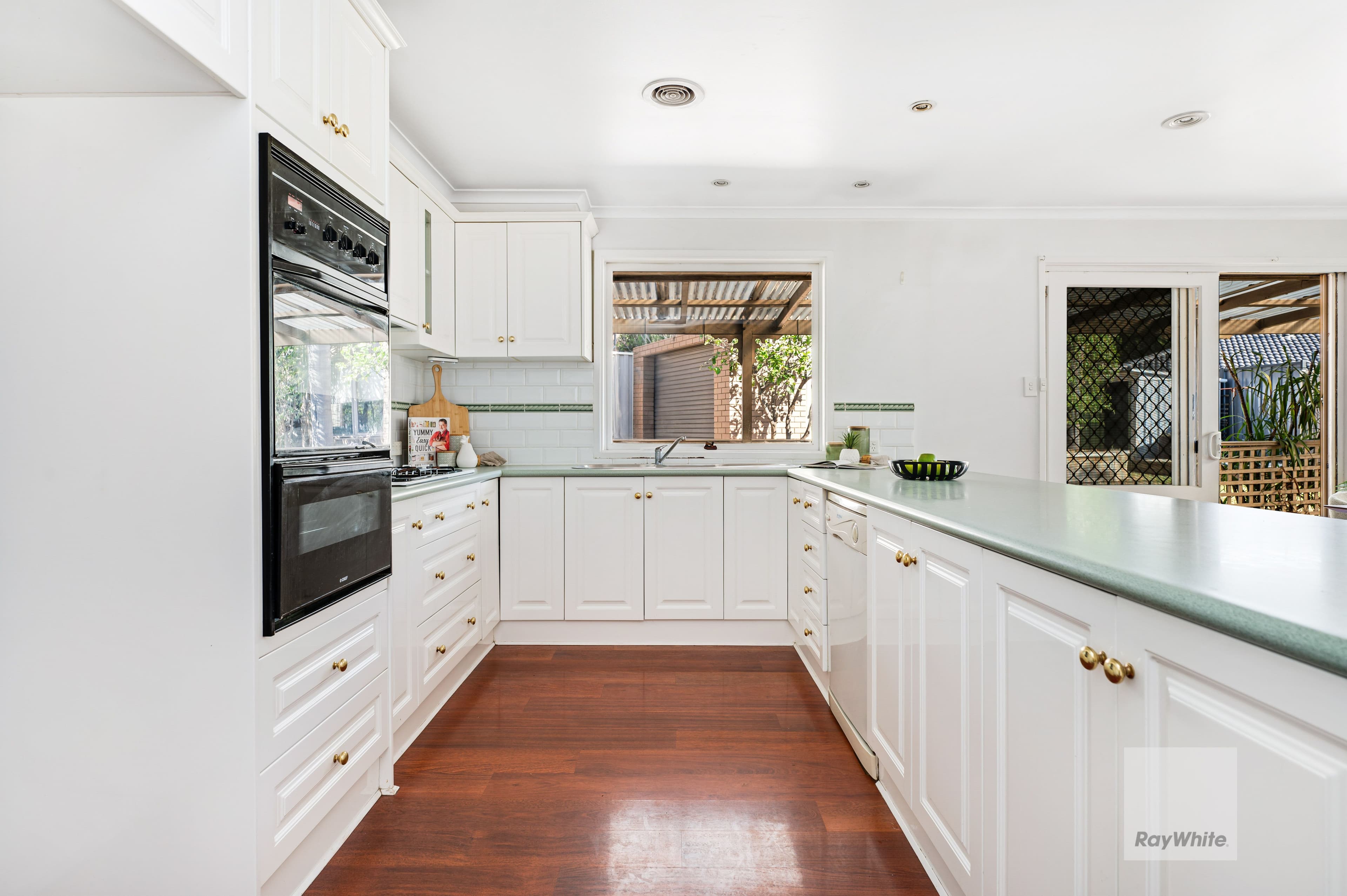23 Hopetoun Court, Westmeadows VIC 3049, Westmeadows - Thumbnail 6