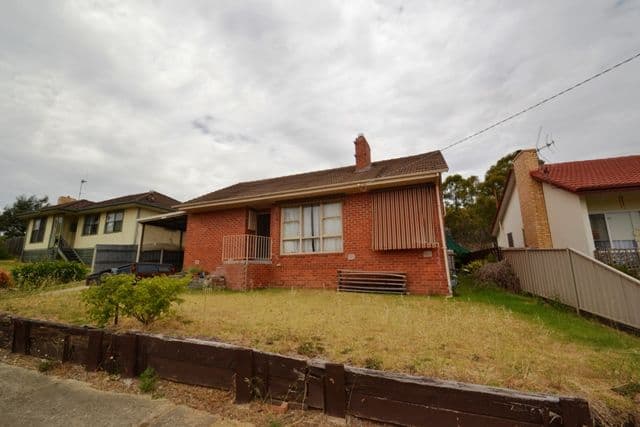53 Chisholm Crescent, SEYMOUR VIC 3660, Seymour - Image 1