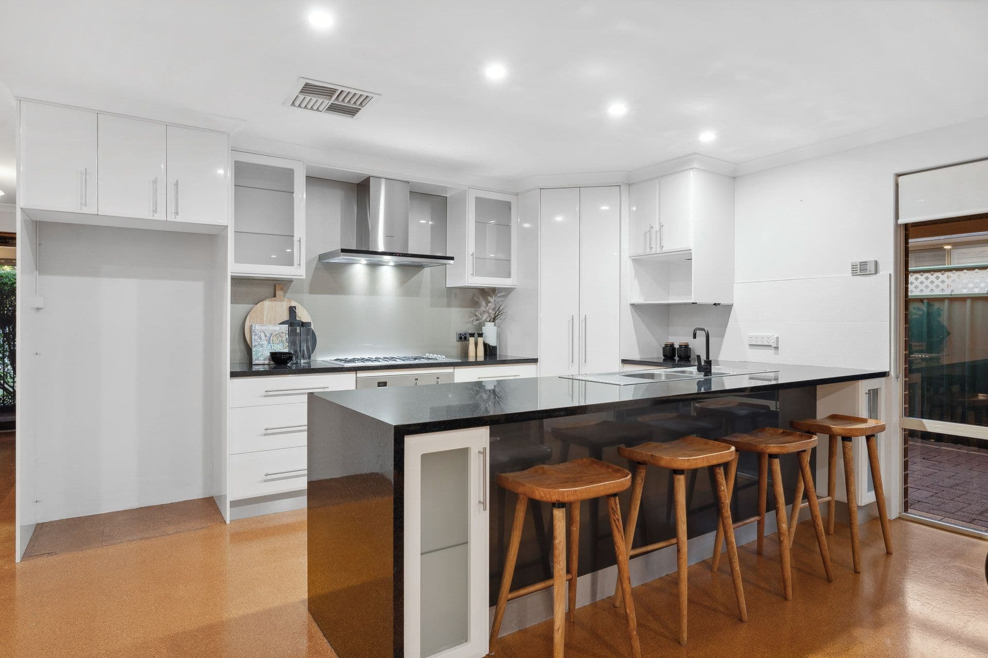 17 Janeville Place, South Guildford WA 6055, South Guildford - Thumbnail 4