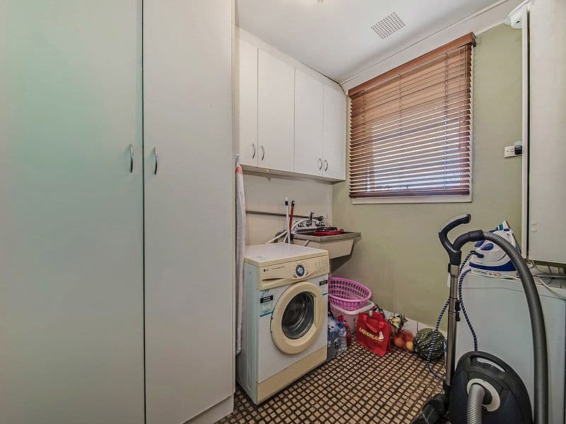 6 Lovell Way, Bayswater WA 6053, Bayswater - Thumbnail 6