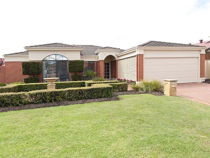 10 Frampton Crescent, CANNING VALE WA 6155, Canning Vale - Thumbnail 2