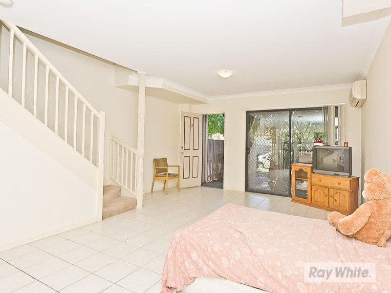 2 Halcomb Street, Zillmere QLD 4034, Zillmere - Thumbnail 2