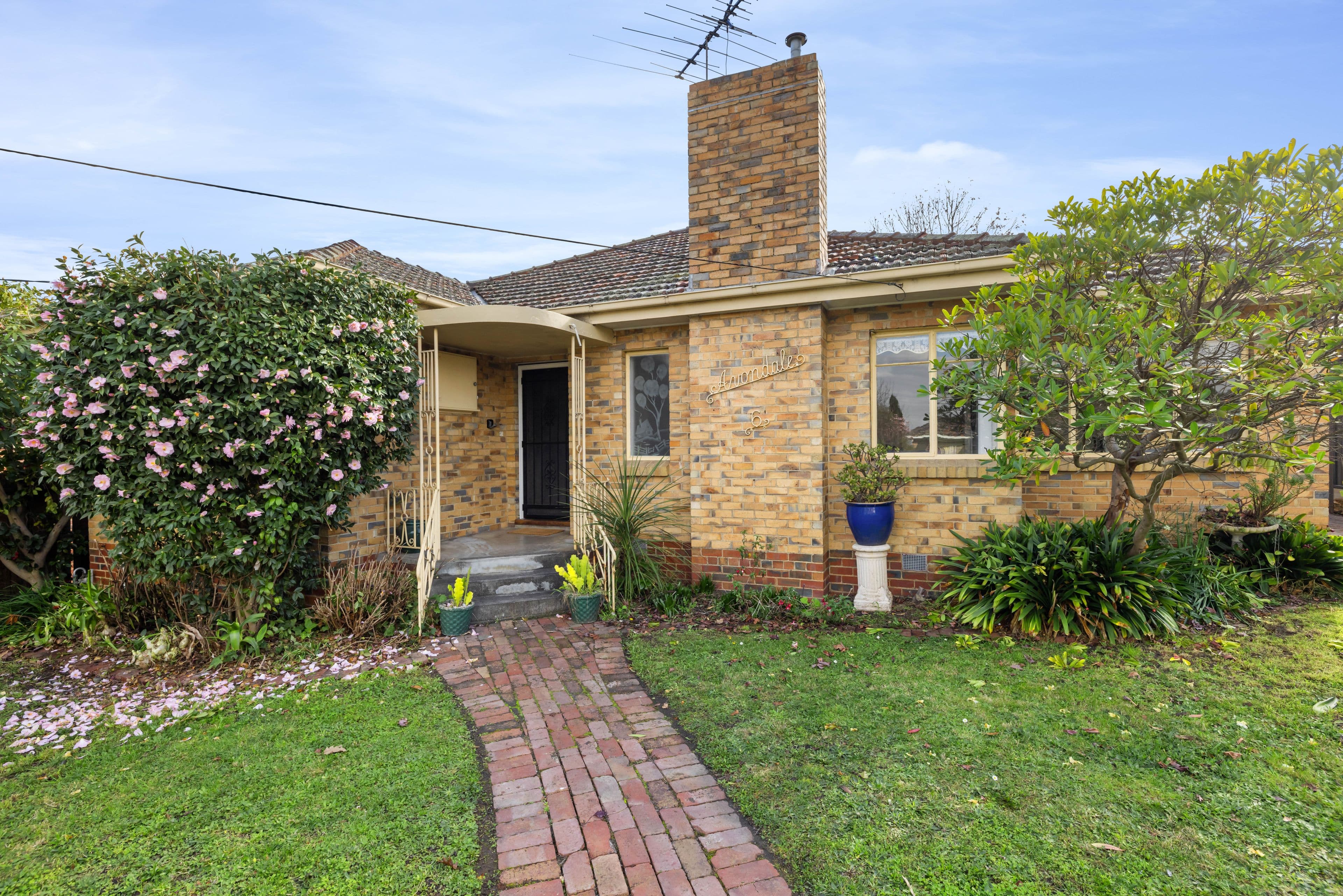 6 Kennedy Street, Glenroy VIC 3046, Glenroy - Thumbnail 2