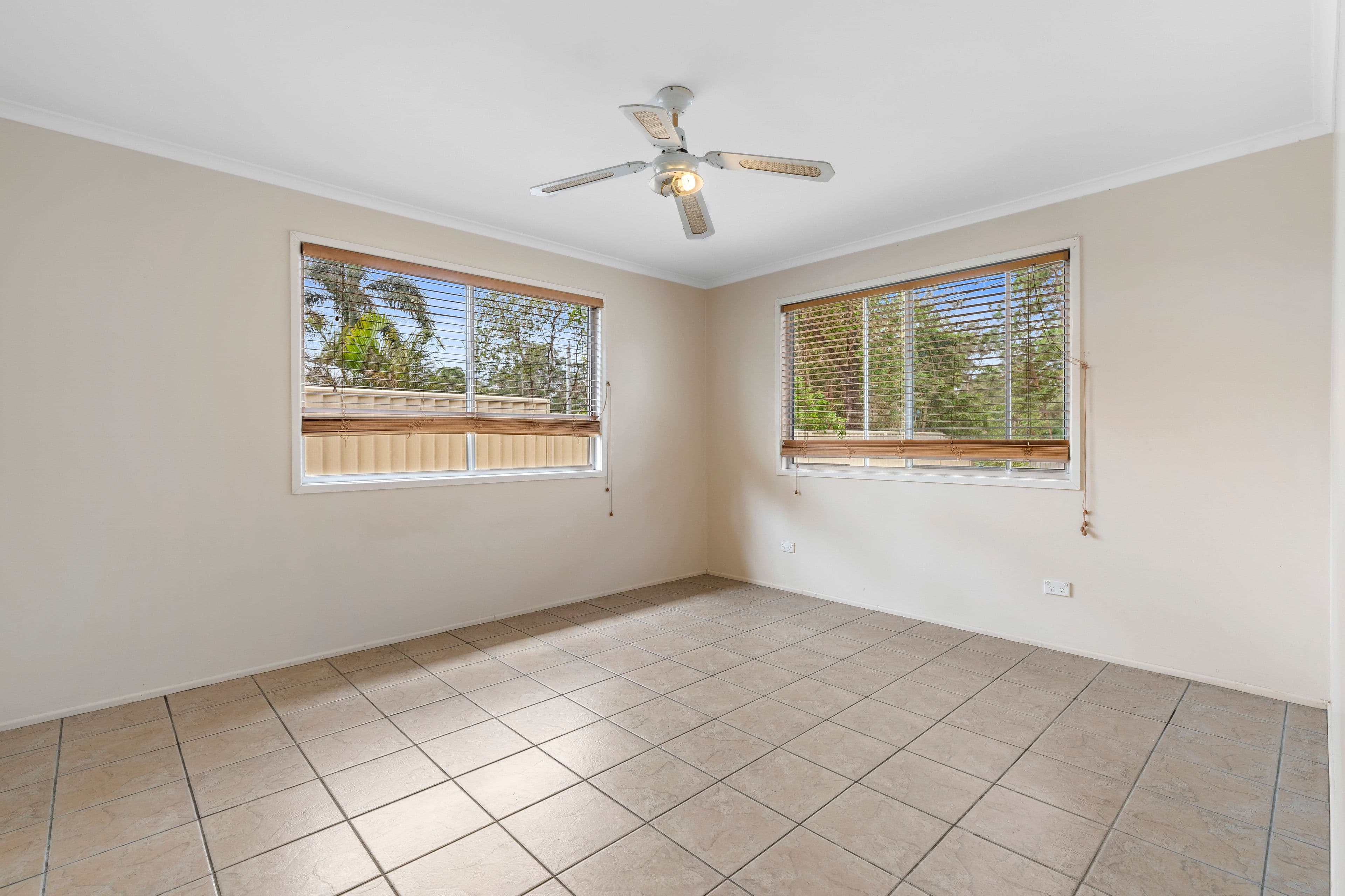 16 Gympie Street South, Landsborough QLD 4550, Landsborough - Thumbnail 8