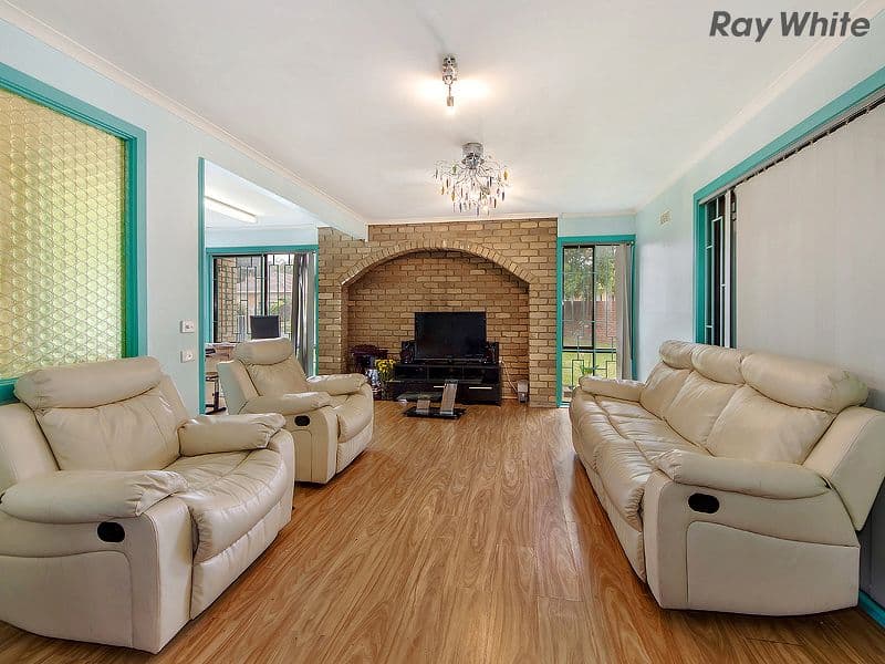 50 Oleander Drive, ST ALBANS VIC 3021, St Albans - Thumbnail 2