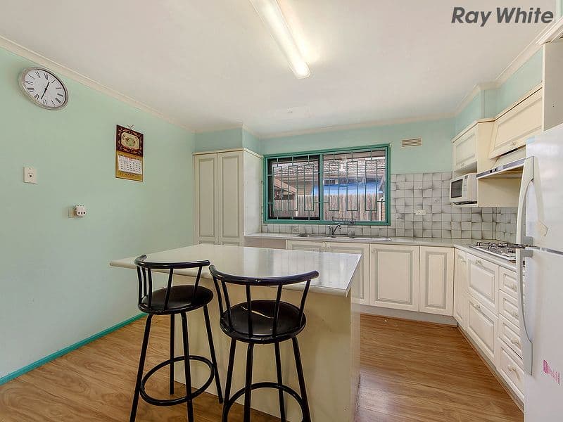 50 Oleander Drive, ST ALBANS VIC 3021, St Albans - Thumbnail 4
