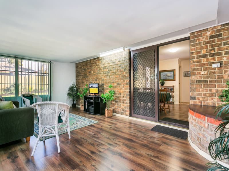 5 Moncur Street, Woodcroft - Thumbnail 5