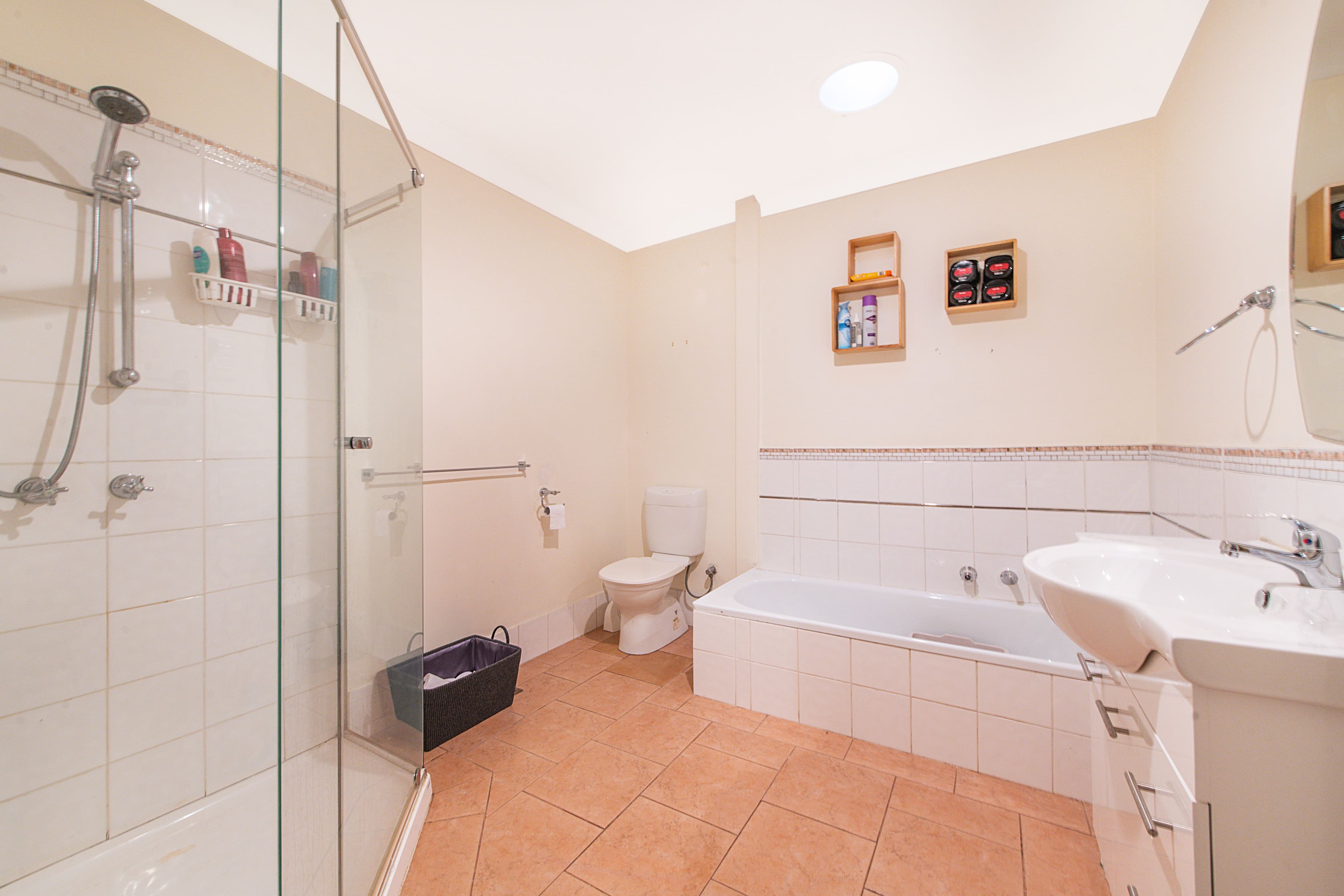 9 Harley Street, Knoxfield VIC 3180, Knoxfield - Thumbnail 8