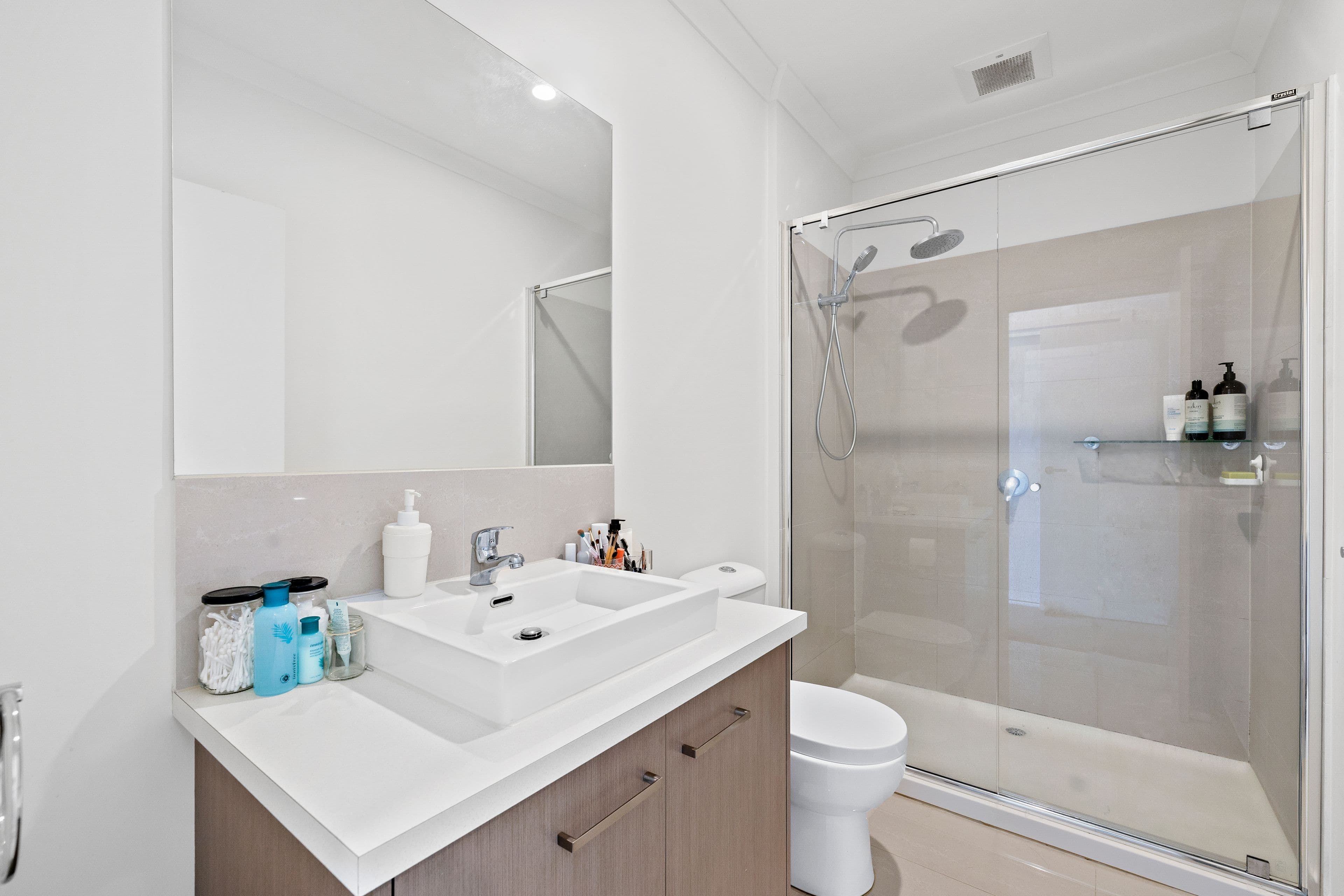 7 Demartini Close, Mooroolbark VIC 3138, Mooroolbark - Thumbnail 6