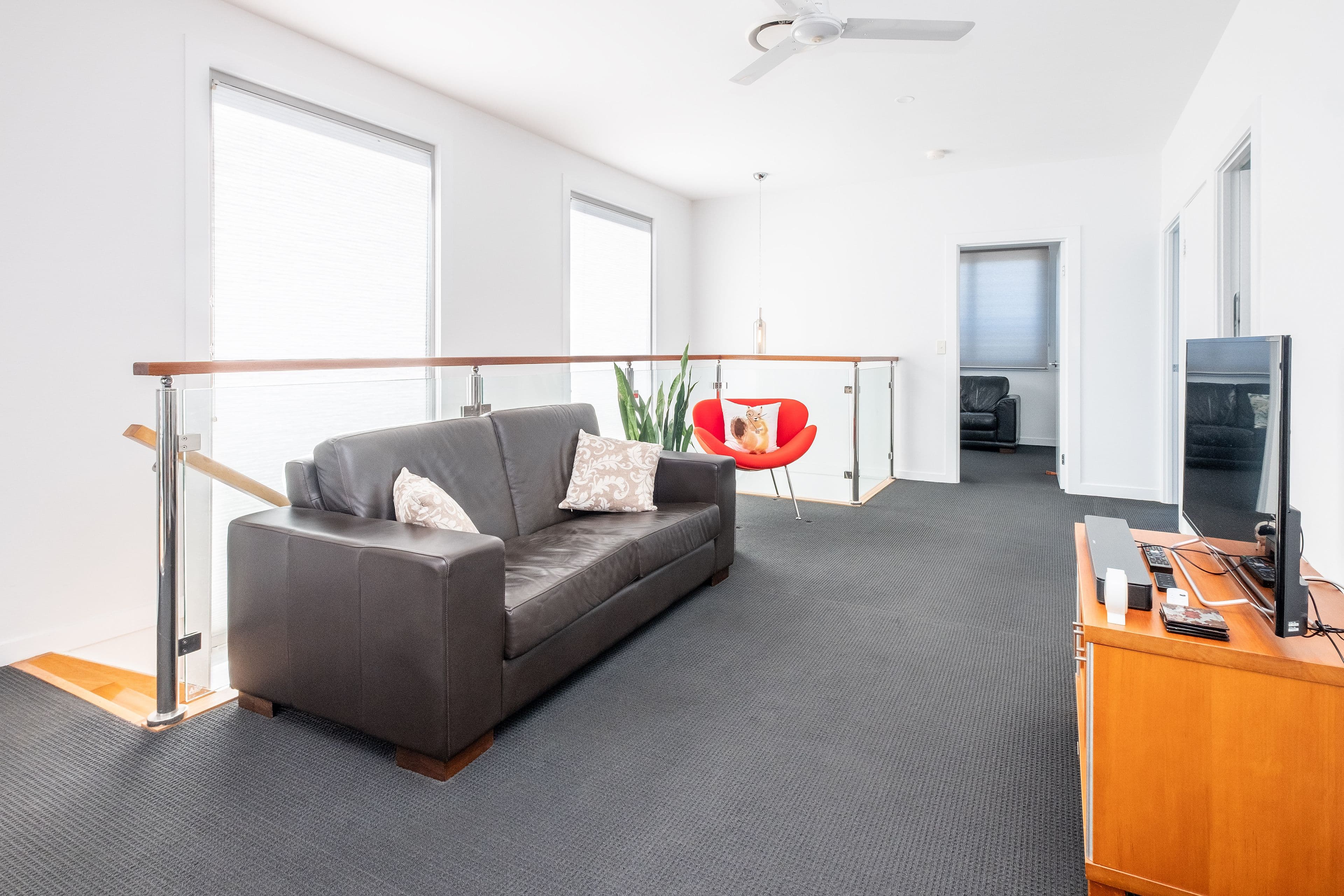 9 Rolle Street, Holland Park West QLD 4121, Holland Park West - Thumbnail 7