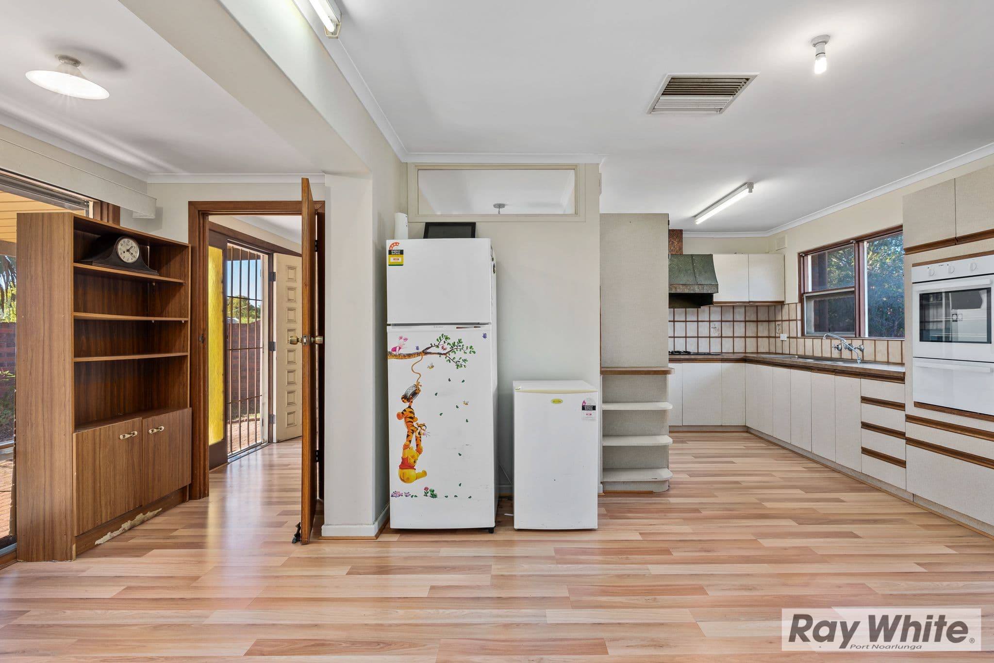 17 Reynold Street, Morphett Vale SA 5162, Morphett Vale - Thumbnail 4