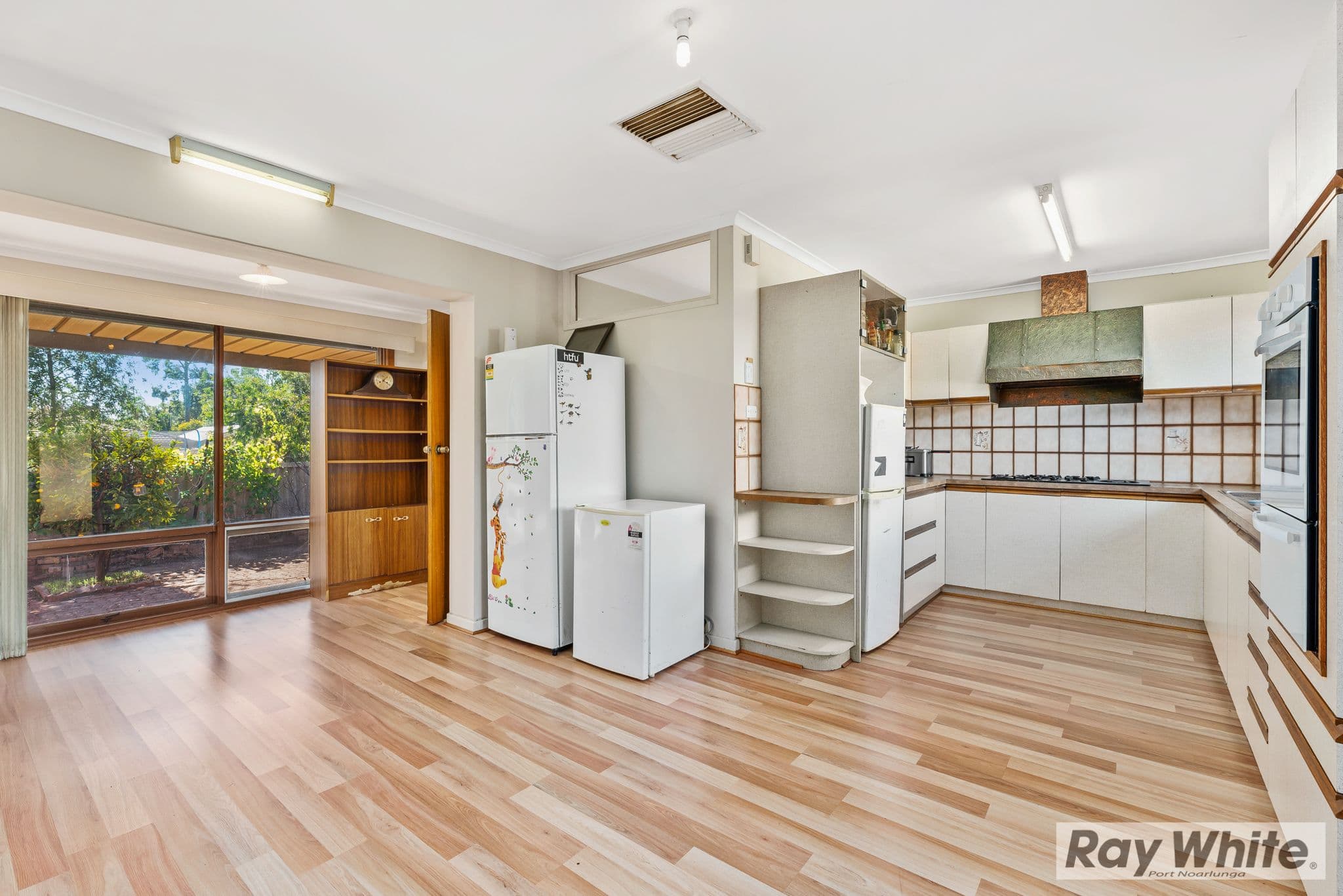 17 Reynold Street, Morphett Vale SA 5162, Morphett Vale - Thumbnail 5