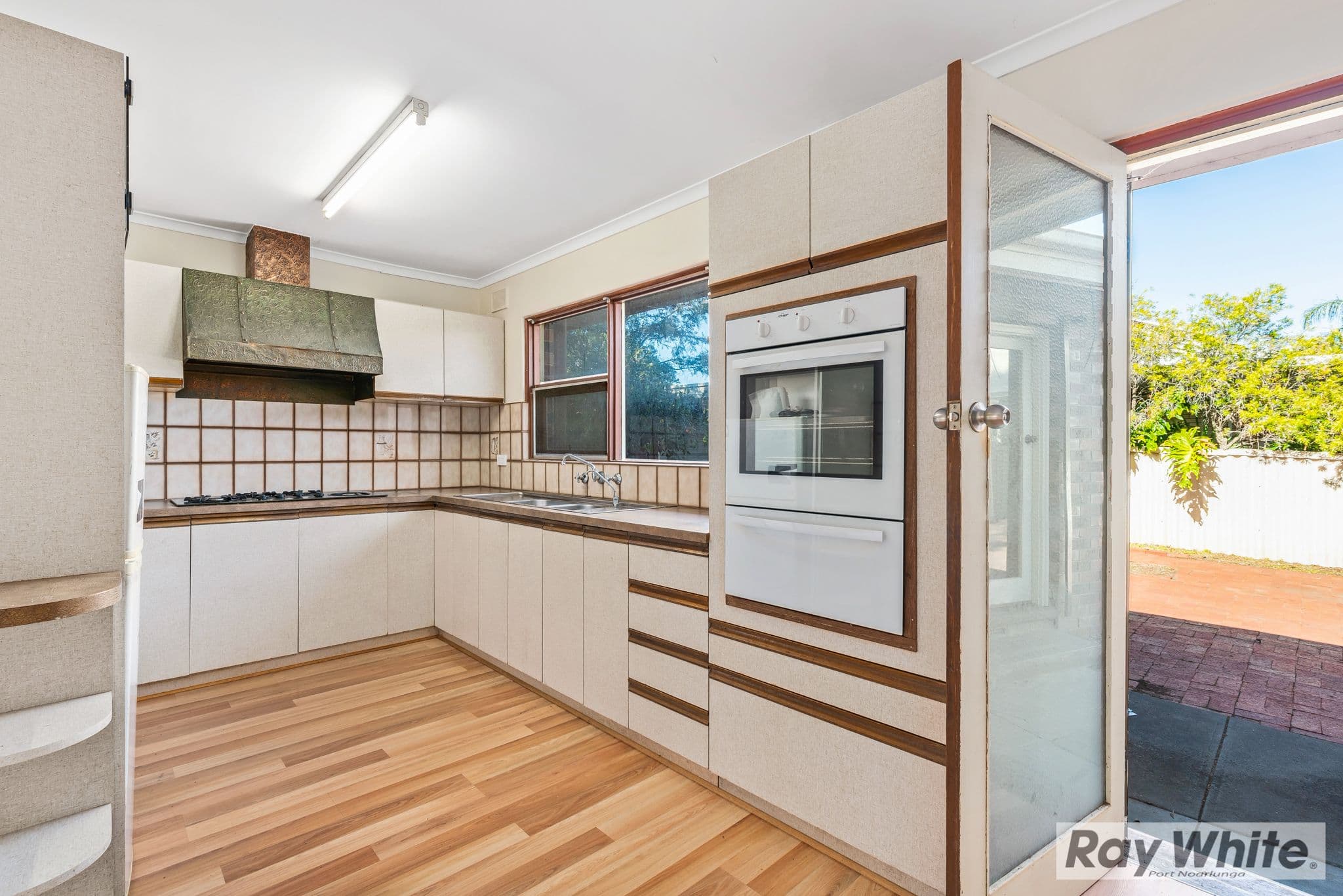 17 Reynold Street, Morphett Vale SA 5162, Morphett Vale - Thumbnail 6
