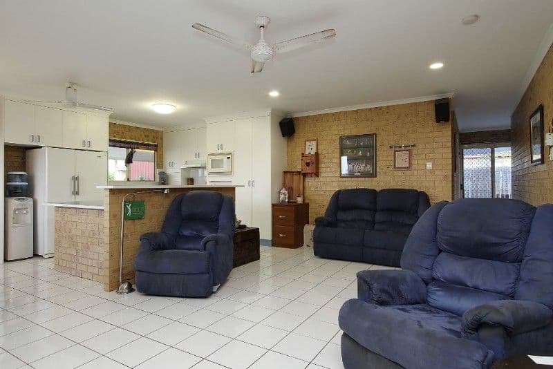 2 John Oxley Avenue, RURAL VIEW QLD 4740, Rural View - Thumbnail 3