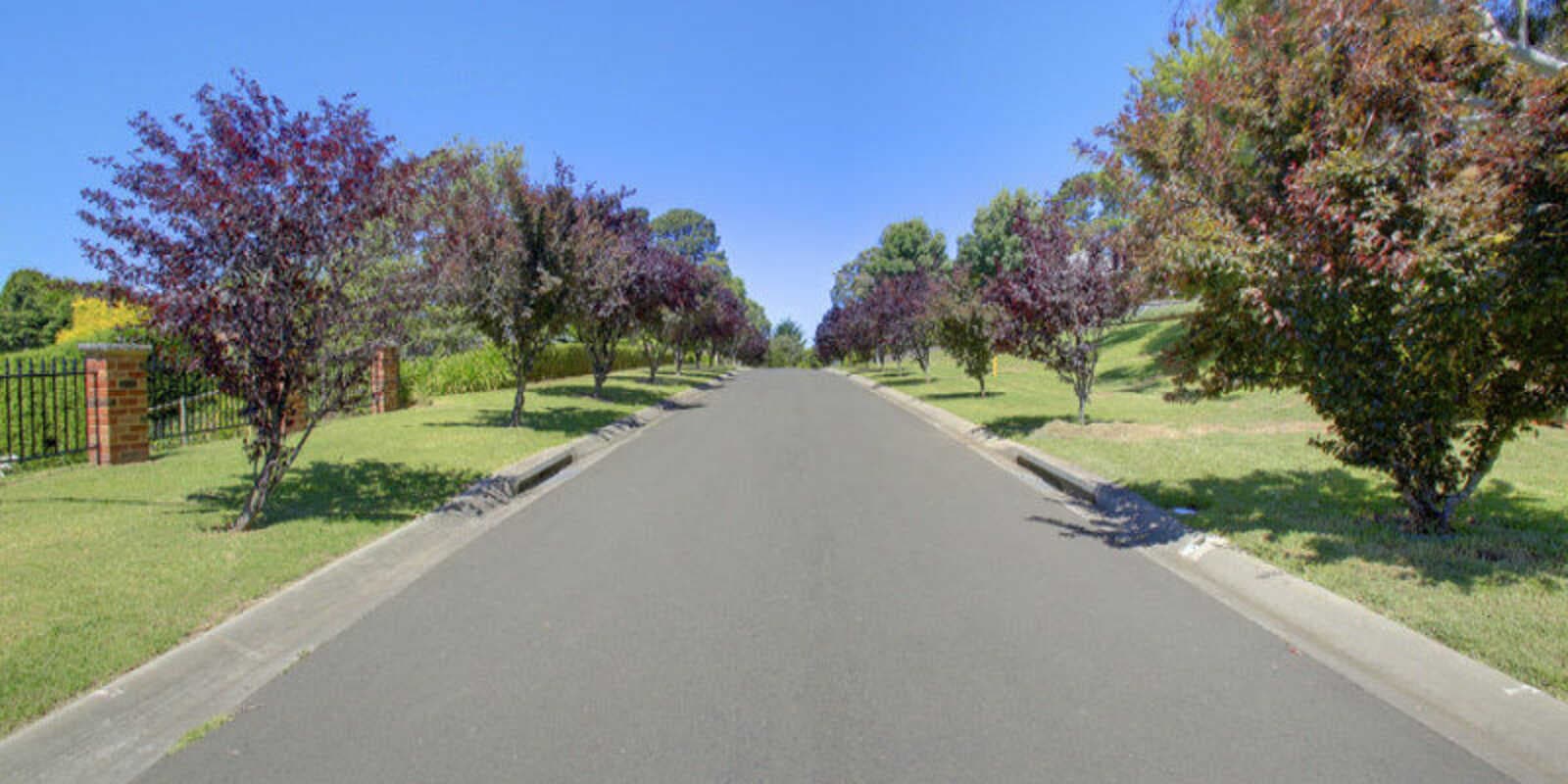 7 Kewarra Place Moss Vale, Vale - Thumbnail 2