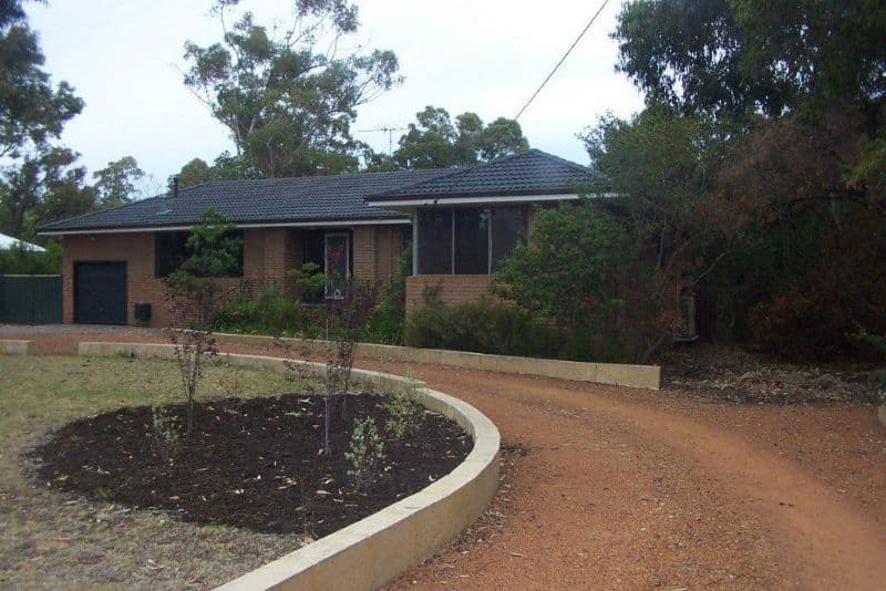 81 Huntley Street, GOOSEBERRY HILL WA 6076, Gooseberry Hill - Thumbnail 2
