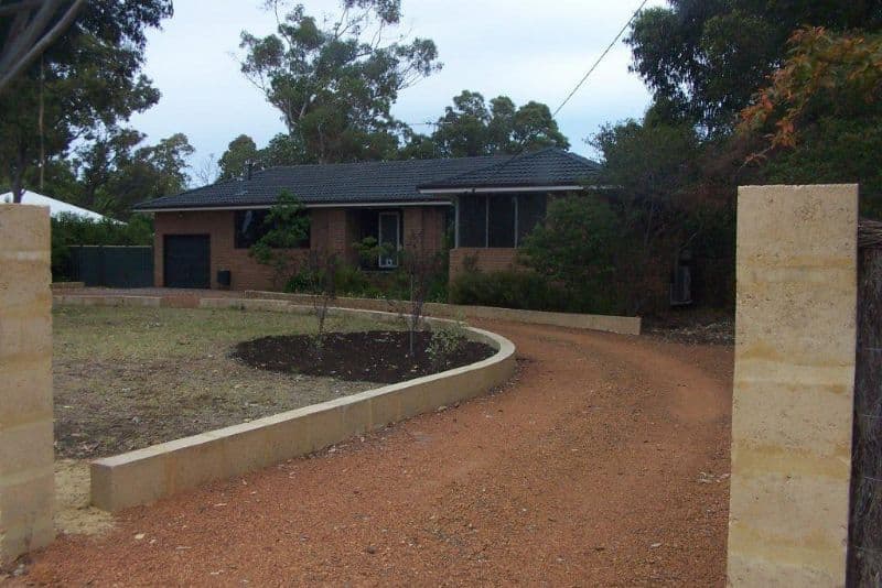 81 Huntley Street, GOOSEBERRY HILL WA 6076, Gooseberry Hill - Thumbnail 3