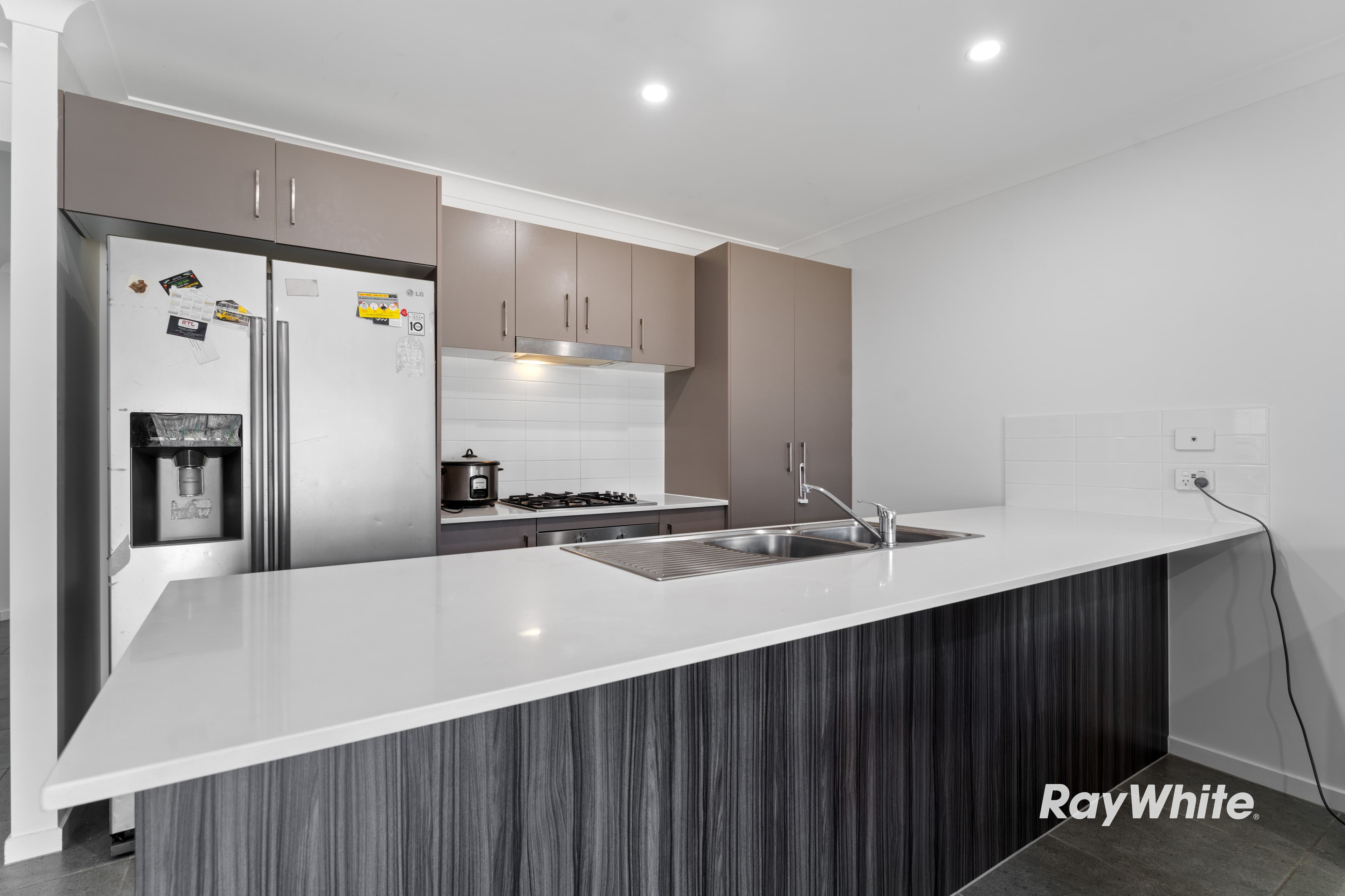 115 Mercy Circuit, Park Ridge QLD 4125, Park Ridge - Thumbnail 3