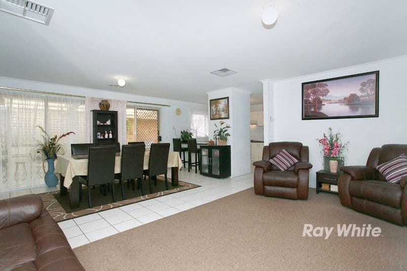 5 Athena Court, CRANBOURNE VIC 3977, Cranbourne - Thumbnail 3