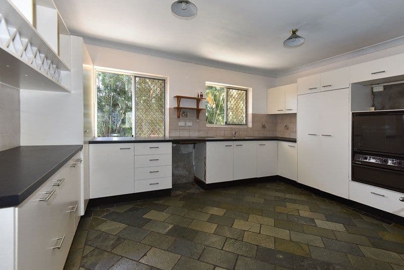 38 Jindavee Crescent, Slacks Creek QLD 4127, Slacks Creek - Thumbnail 6