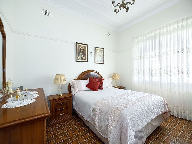 16 Melville Street, Ashbury - Thumbnail 6