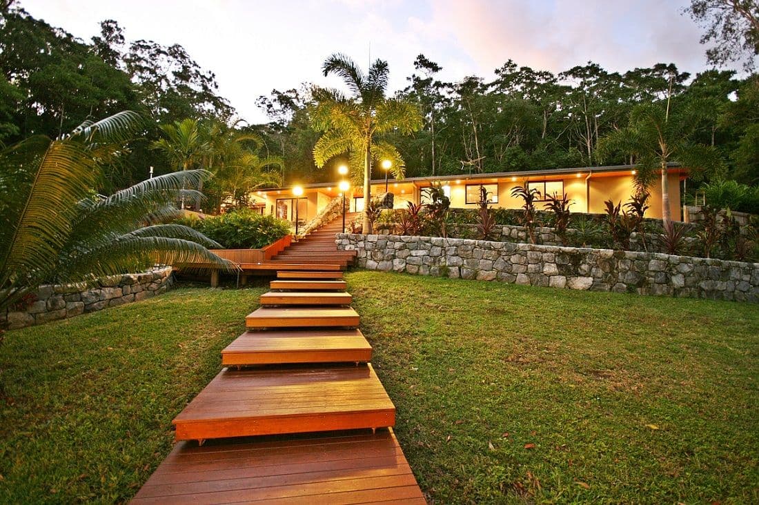 273 Shute Harbour Road, MOUNT JULIAN QLD 4800, Mount Julian - Thumbnail 2