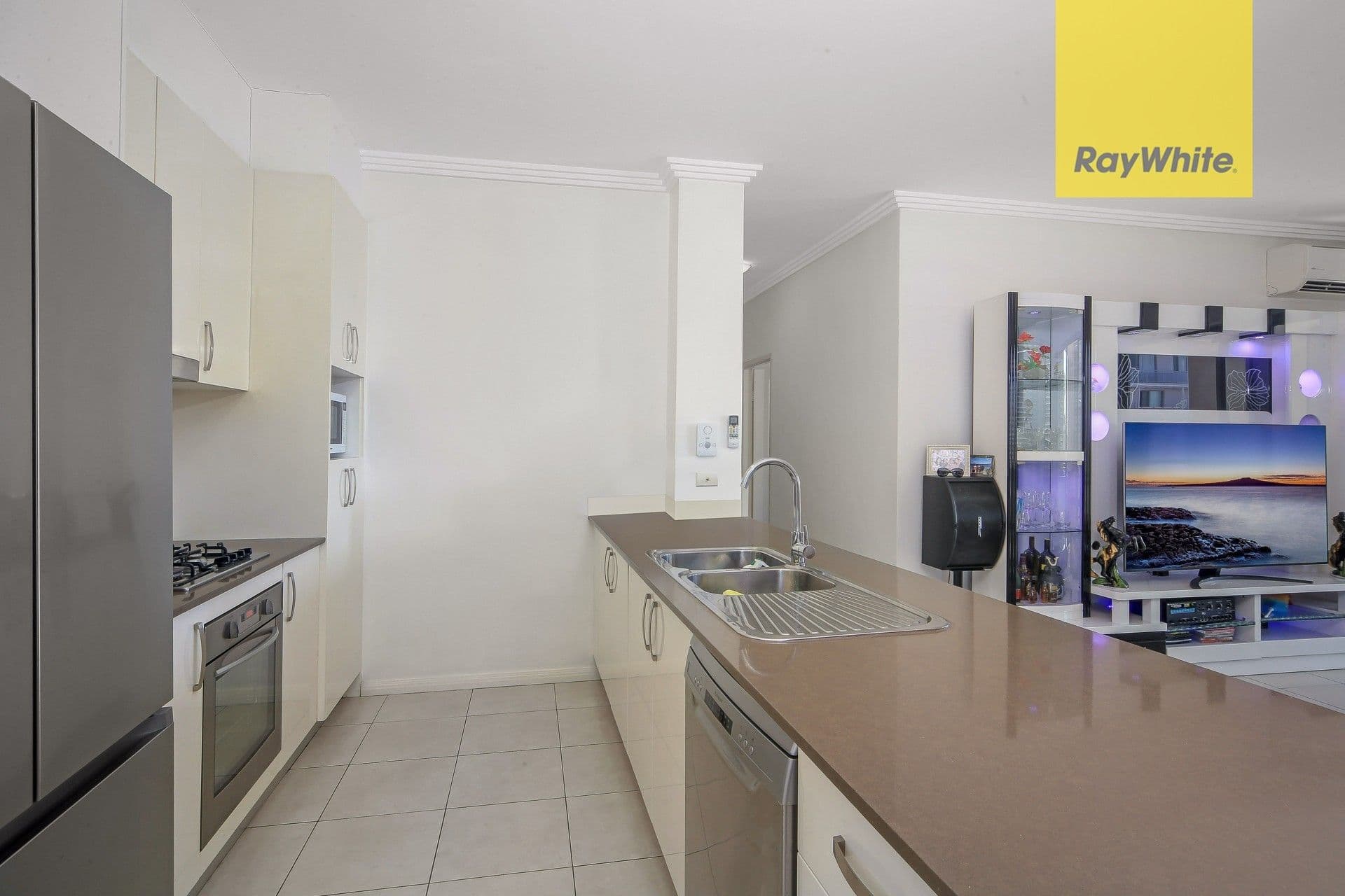 2 Mountford Avenue, Guildford NSW 2161, Guildford - Thumbnail 4